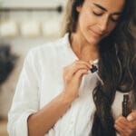 How to Use Hair Serum – Step-by-Step Guide For Maximum Benefits