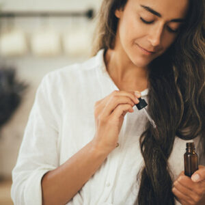 How to Use Hair Serum – Step-by-Step Guide For Maximum Benefits